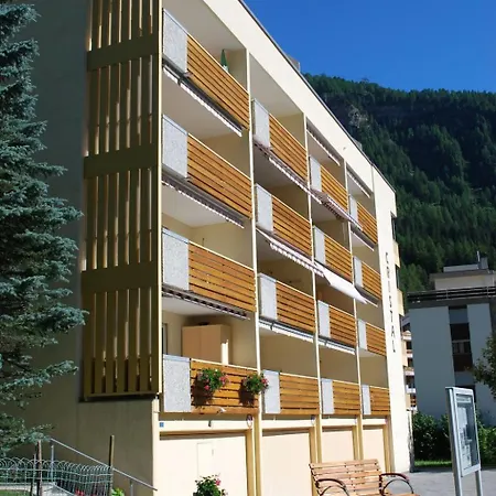 Haus Haus Cristal By Interhome لوكباد